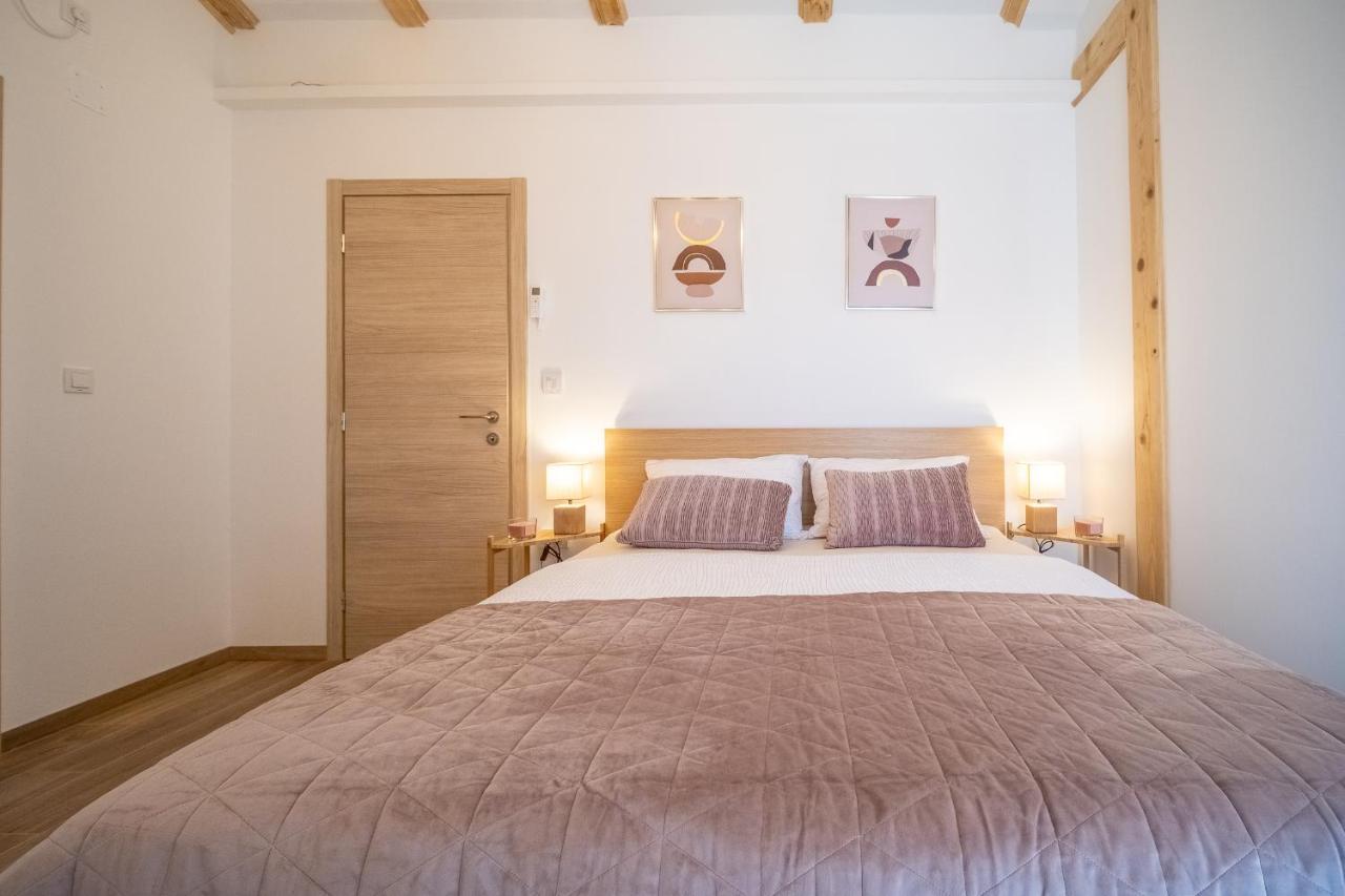 Villa Nesa - Beautiful Guest House At Continental Croatia With Outdoor Swimming Pool, Sauna And 3 Bedrooms Plaški 外观 照片