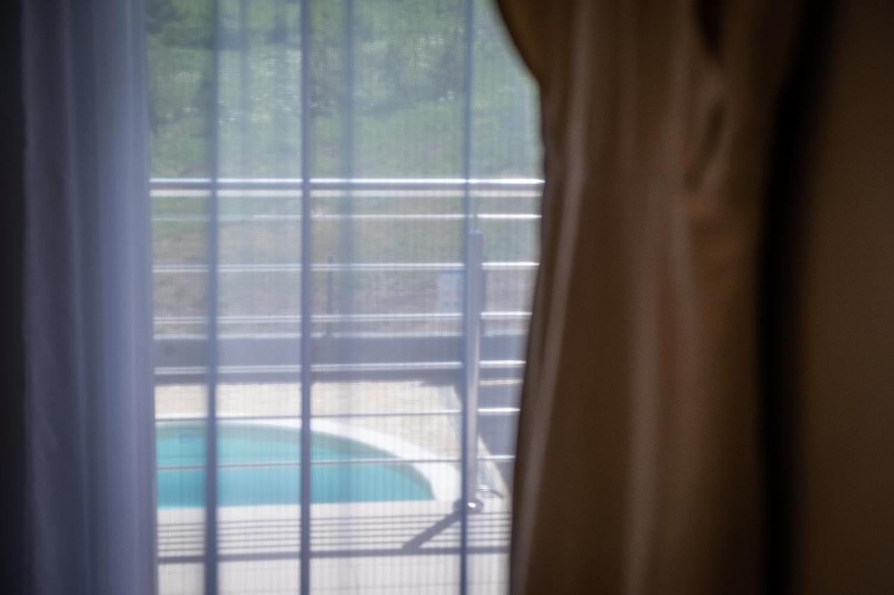 Villa Nesa - Beautiful Guest House At Continental Croatia With Outdoor Swimming Pool, Sauna And 3 Bedrooms Plaški 外观 照片