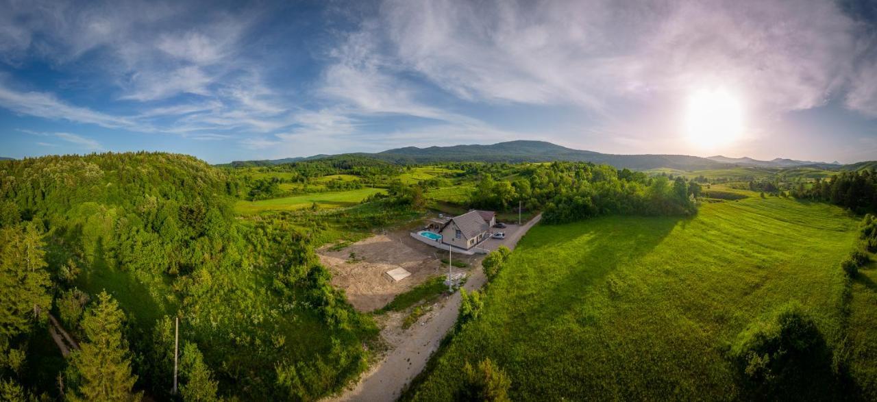 Villa Nesa - Beautiful Guest House At Continental Croatia With Outdoor Swimming Pool, Sauna And 3 Bedrooms Plaški 外观 照片